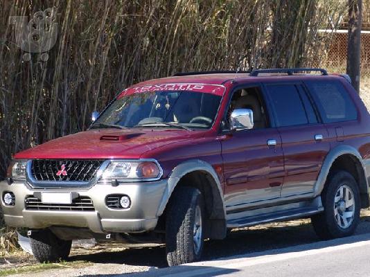 PoulaTo: MITSUBISHI PAJERO '03